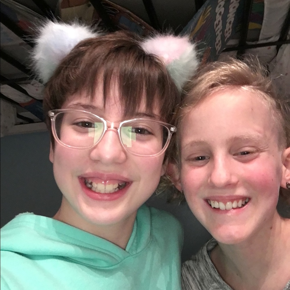 Meet your Posher, Alli